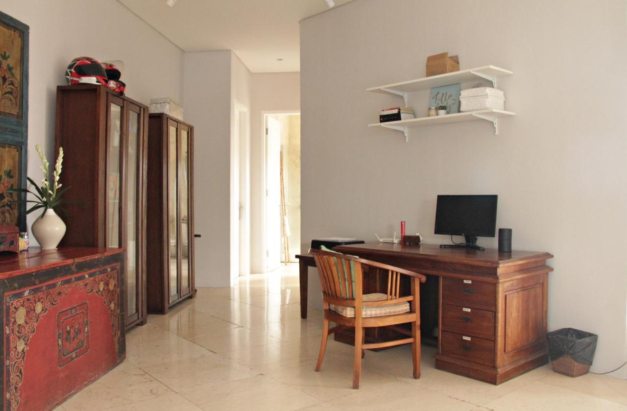 Bali M 302 Appartement Seminyak Buitenkant foto
