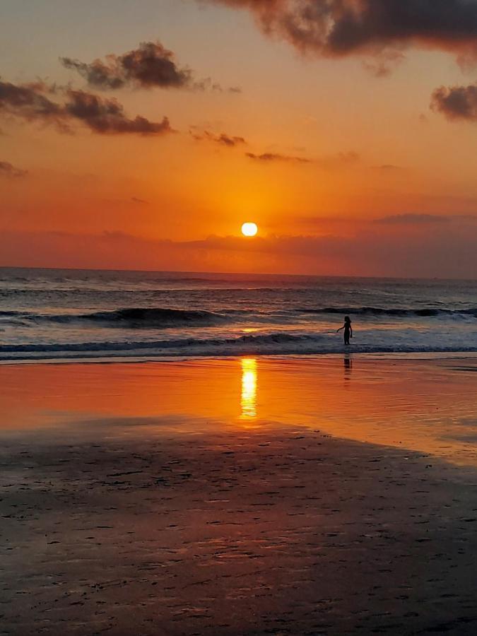 Bali M 302 Appartement Seminyak Buitenkant foto